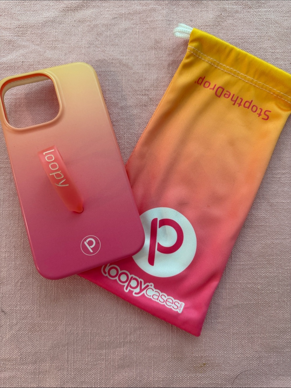 Loopy Case ombré sunset iPhone 16 pro Case with Loop Strap and Pouch